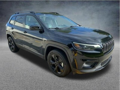 2023 Jeep Cherokee Altitude Lux