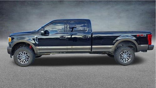 2017 Ford Super Duty F-250 SRW Lariat