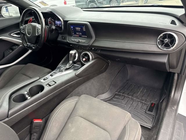 2022 Chevrolet Camaro 1LT