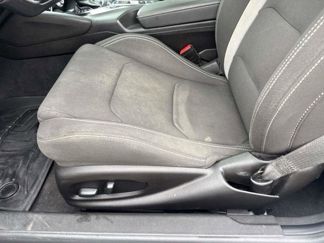 2022 Chevrolet Camaro 1LT