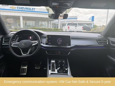 2024 Volkswagen Atlas Cross Sport 2.0T SEL R-Line