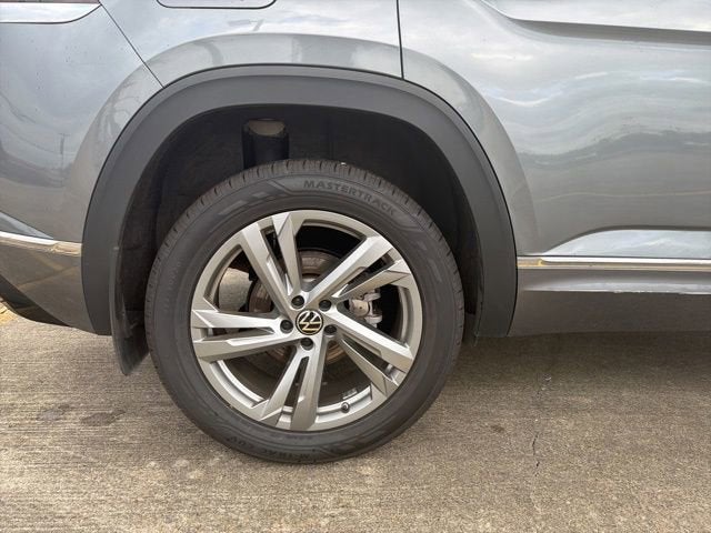 2024 Volkswagen Atlas Cross Sport 2.0T SEL R-Line