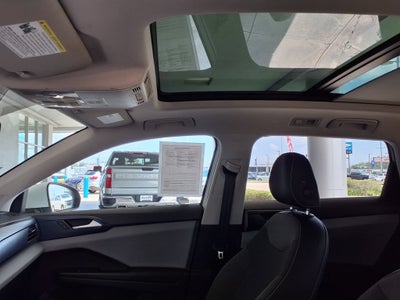 2022 Volkswagen Taos SE