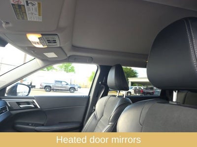 2024 Mitsubishi Outlander SE