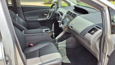 2012 Toyota Prius v Two