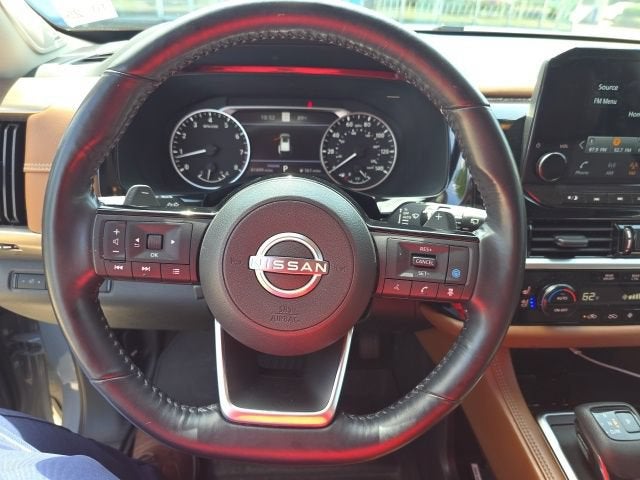 2022 Nissan Pathfinder Platinum