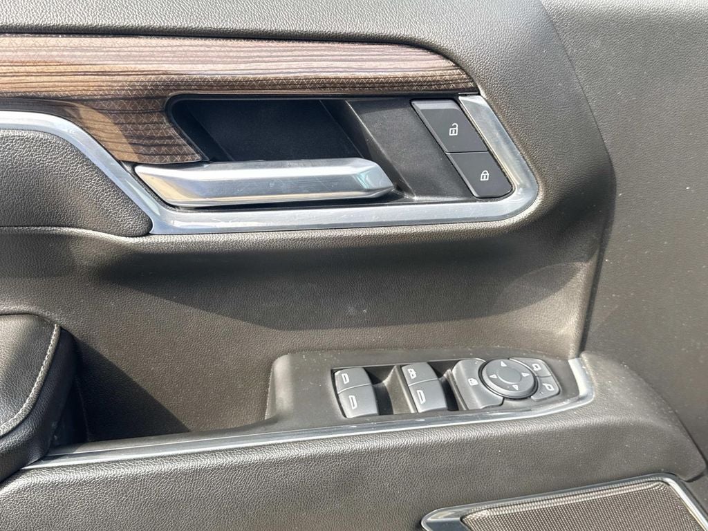 2025 Chevrolet Silverado 1500 LT LT1