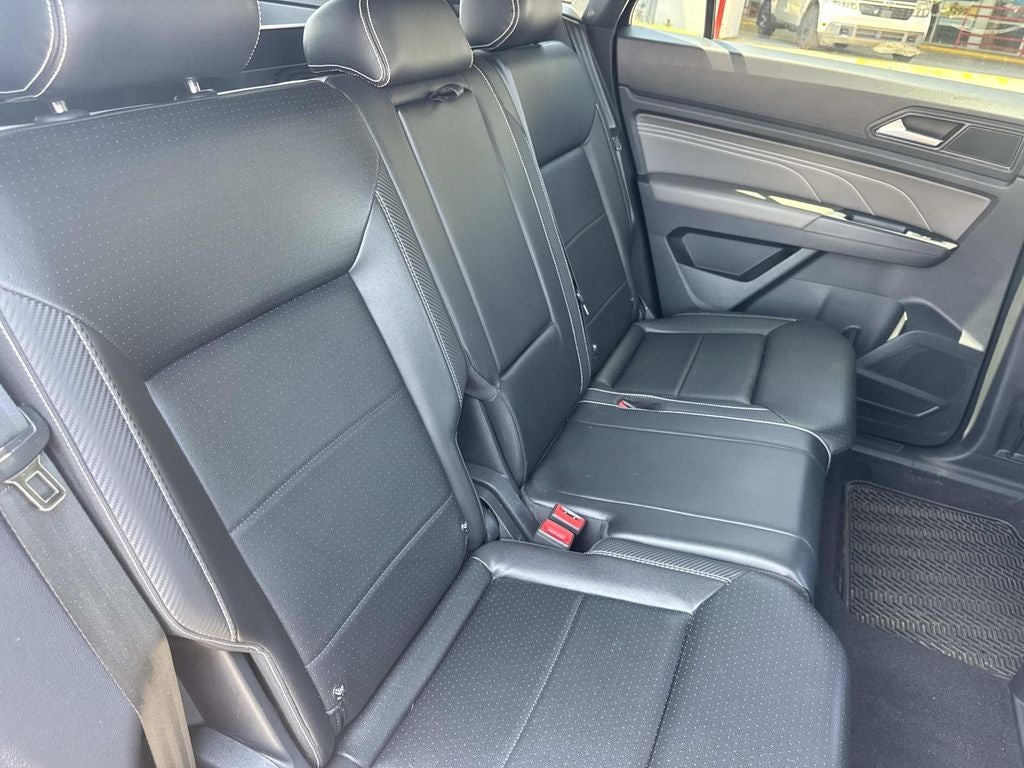 2021 Volkswagen Atlas Cross Sport 3.6L V6 SEL R-Line