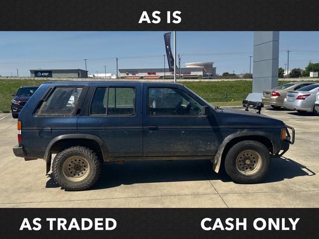 1995 Nissan Pathfinder LE