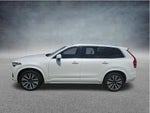 2020 Volvo XC90 T6 Momentum