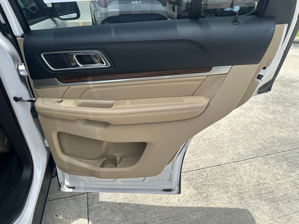 2017 Ford Explorer Limited