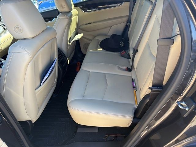 2017 Cadillac XT5 Base