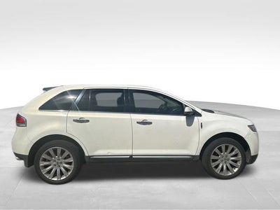 2013 Lincoln MKX Base