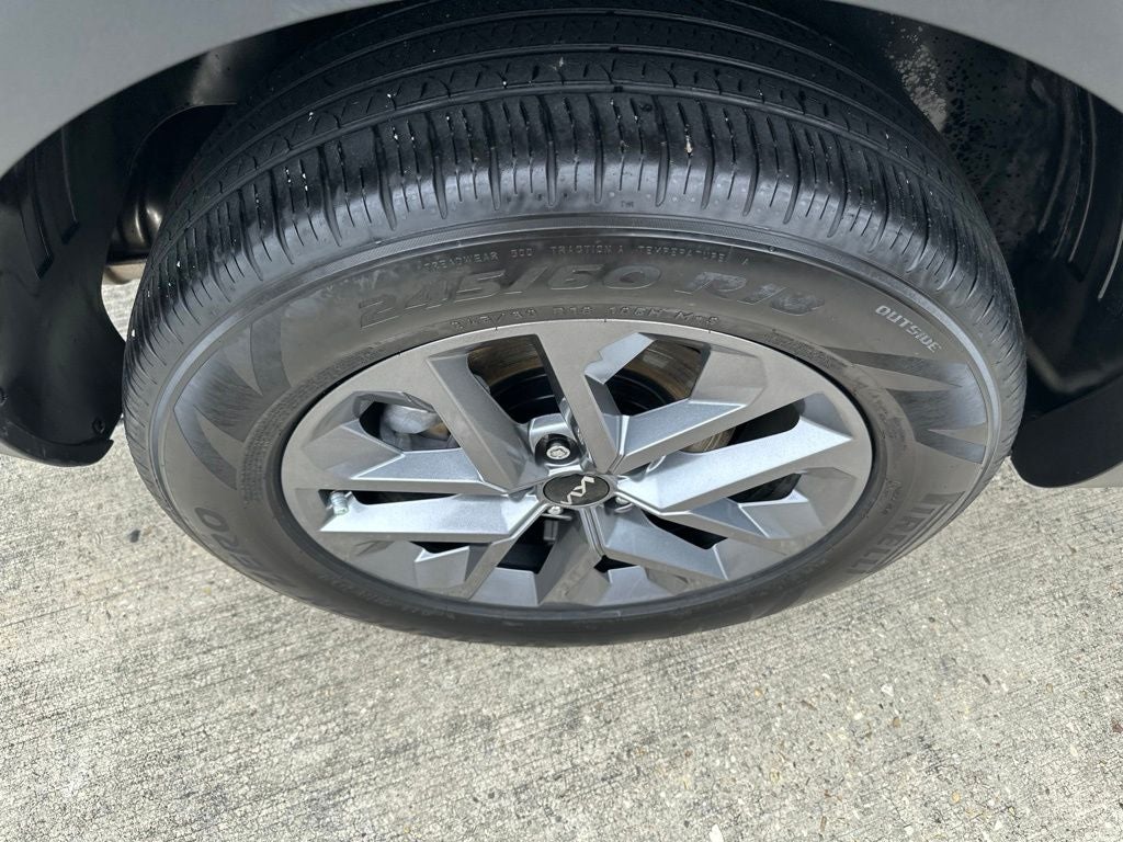 2023 Kia Telluride LX