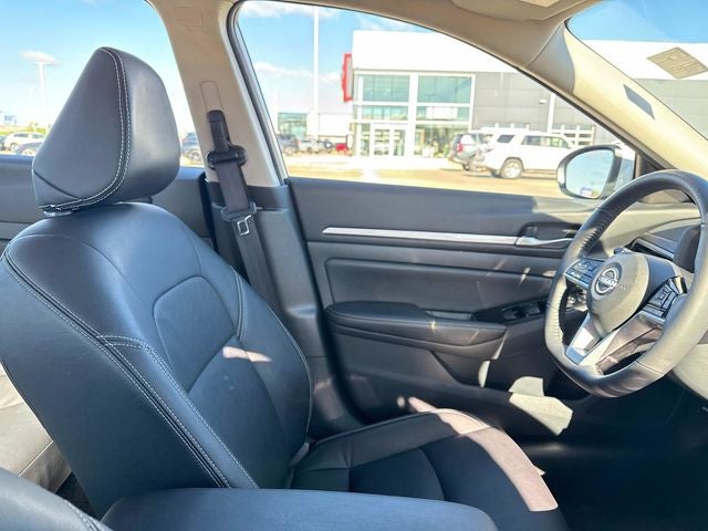 2025 Nissan Altima 2.5 SL