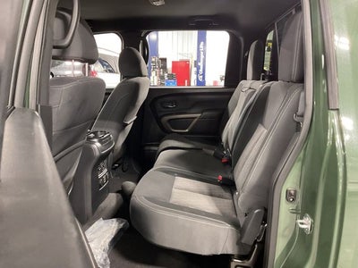 2024 Nissan Titan SV