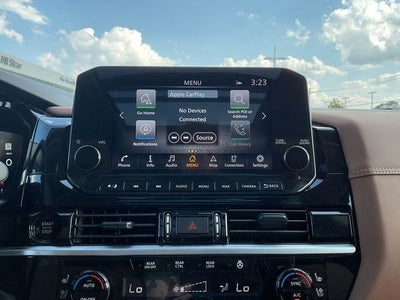 2025 Nissan Pathfinder Platinum