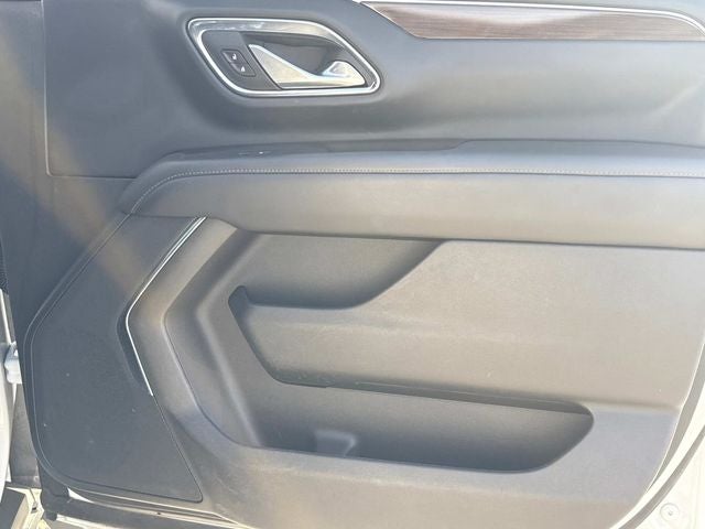 2023 GMC Yukon XL SLE