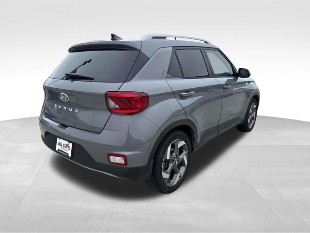 2022 Hyundai Venue SEL