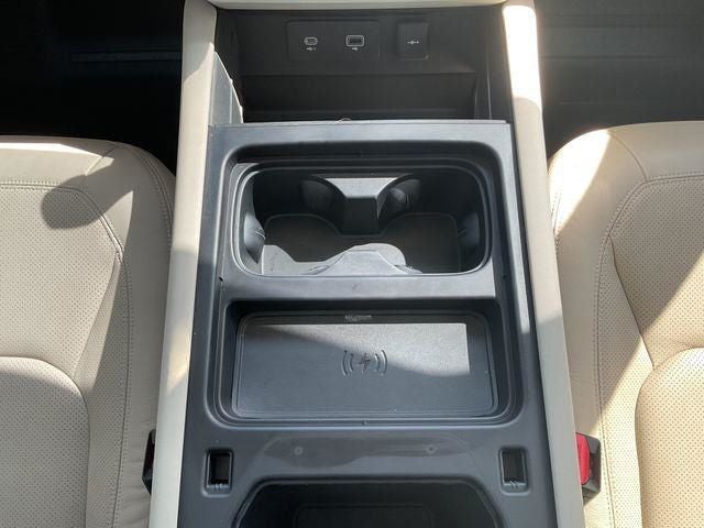 2024 Land Rover Defender S