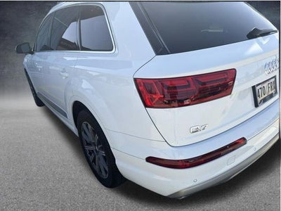 2019 Audi Q7 Premium Plus