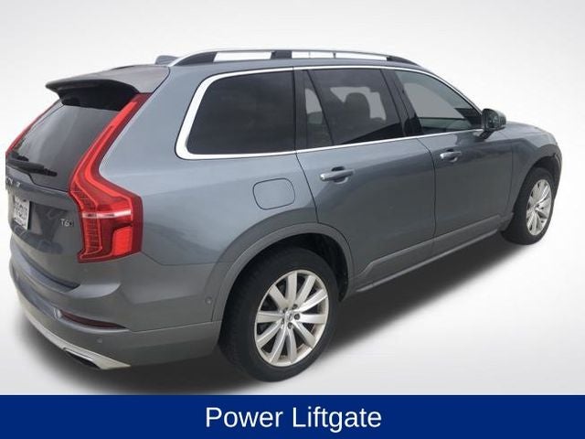 2018 Volvo XC90 Momentum