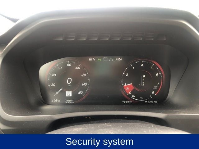 2018 Volvo XC90 Momentum