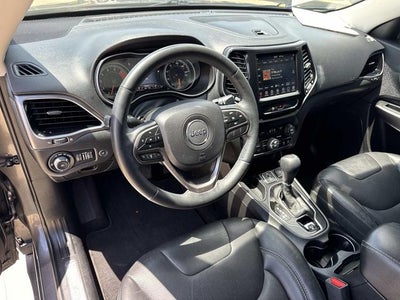 2019 Jeep Cherokee Limited FWD
