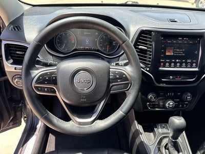 2019 Jeep Cherokee Limited FWD