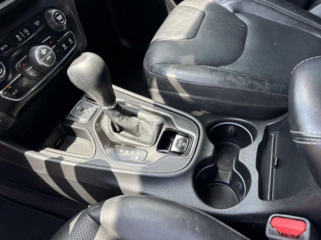 2019 Jeep Cherokee Limited FWD