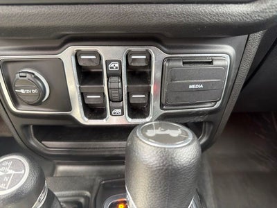 2025 Jeep Wrangler 4-Door Summit 4x4