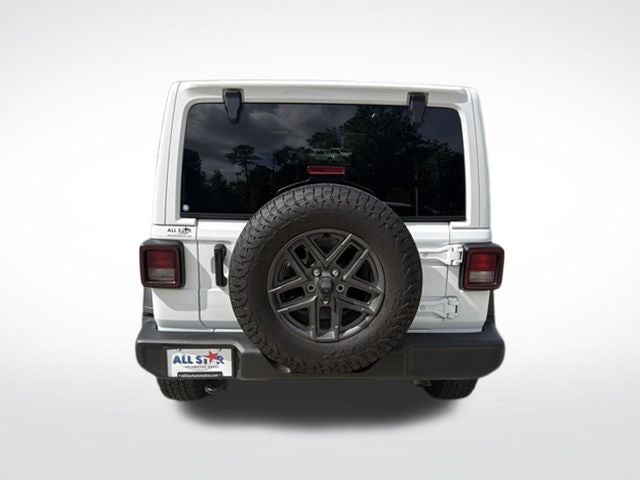 2025 Jeep Wrangler 4-Door Summit 4x4