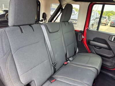 2025 Jeep Wrangler 4-Door Sahara 4x4