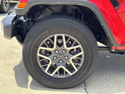 2025 Jeep Wrangler 4-Door Sahara 4x4