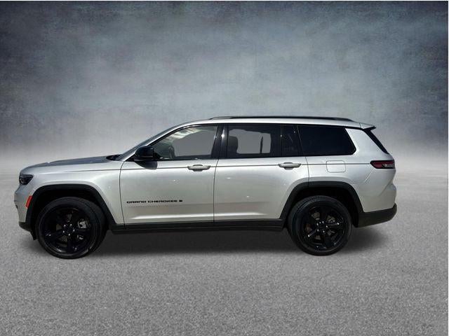 2023 Jeep Grand Cherokee L Altitude 4x2