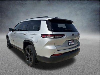 2023 Jeep Grand Cherokee L Altitude 4x2