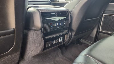 2024 Jeep Wagoneer Series II 4x2