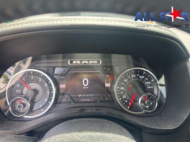 2021 RAM 1500 Laramie Crew Cab 4x2 6'4' Box