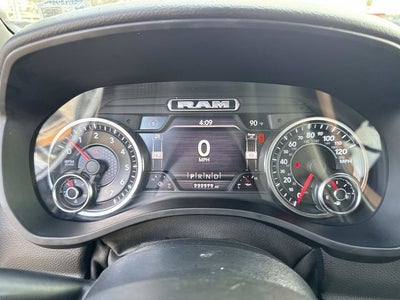 2020 RAM 1500 Big Horn Crew Cab 4x4 5'7' Box