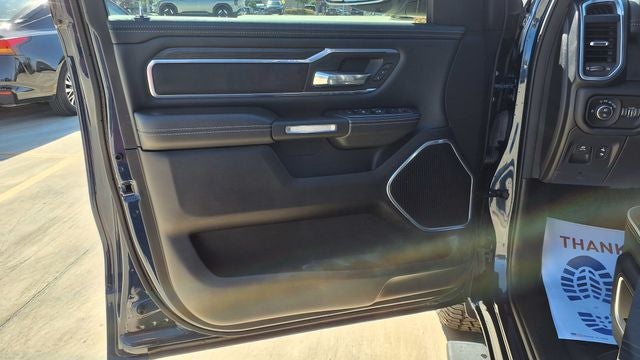 2023 RAM 1500 Laramie Crew Cab 4x4 5'7' Box