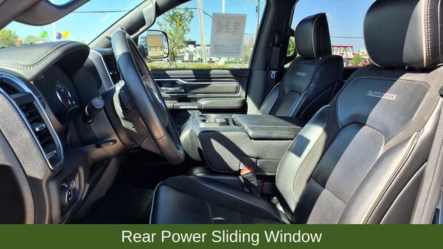 2023 RAM 1500 Laramie Crew Cab 4x4 5'7' Box