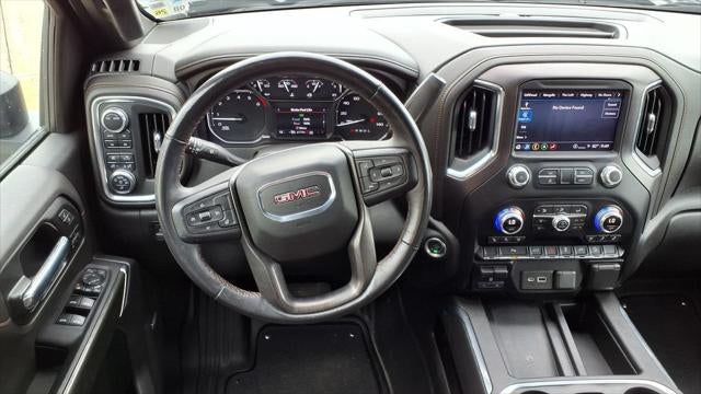 2022 GMC Sierra 2500HD 4WD Crew Cab Standard Bed AT4