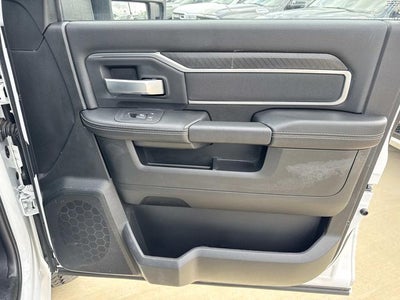 2025 RAM 2500 Big Horn Crew Cab 4x4 6'4' Box