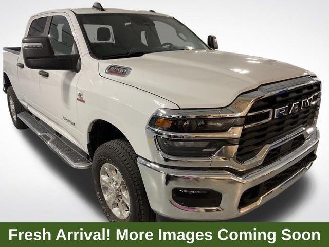 2025 RAM 2500 Big Horn Crew Cab 4x4 6'4' Box
