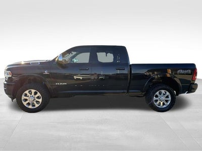 2021 RAM 2500 Laramie Crew Cab 4x4 6'4' Box