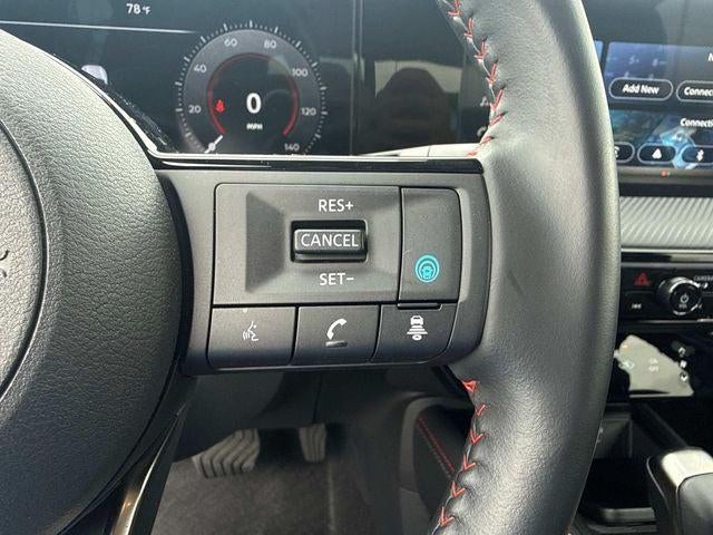 2025 Nissan Kicks SR FWD