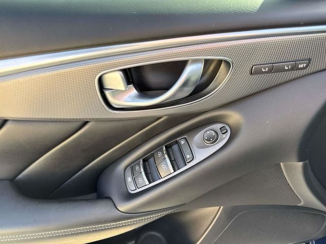 2016 INFINITI Q50 3.0t Red Sport 400