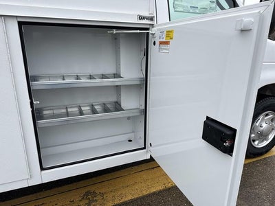 2025 Ford E-350SD Base Cutaway