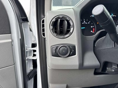 2025 Ford E-350SD Base Cutaway