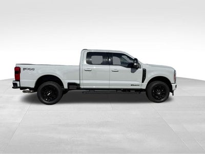 2025 Ford F-350SD Lariat